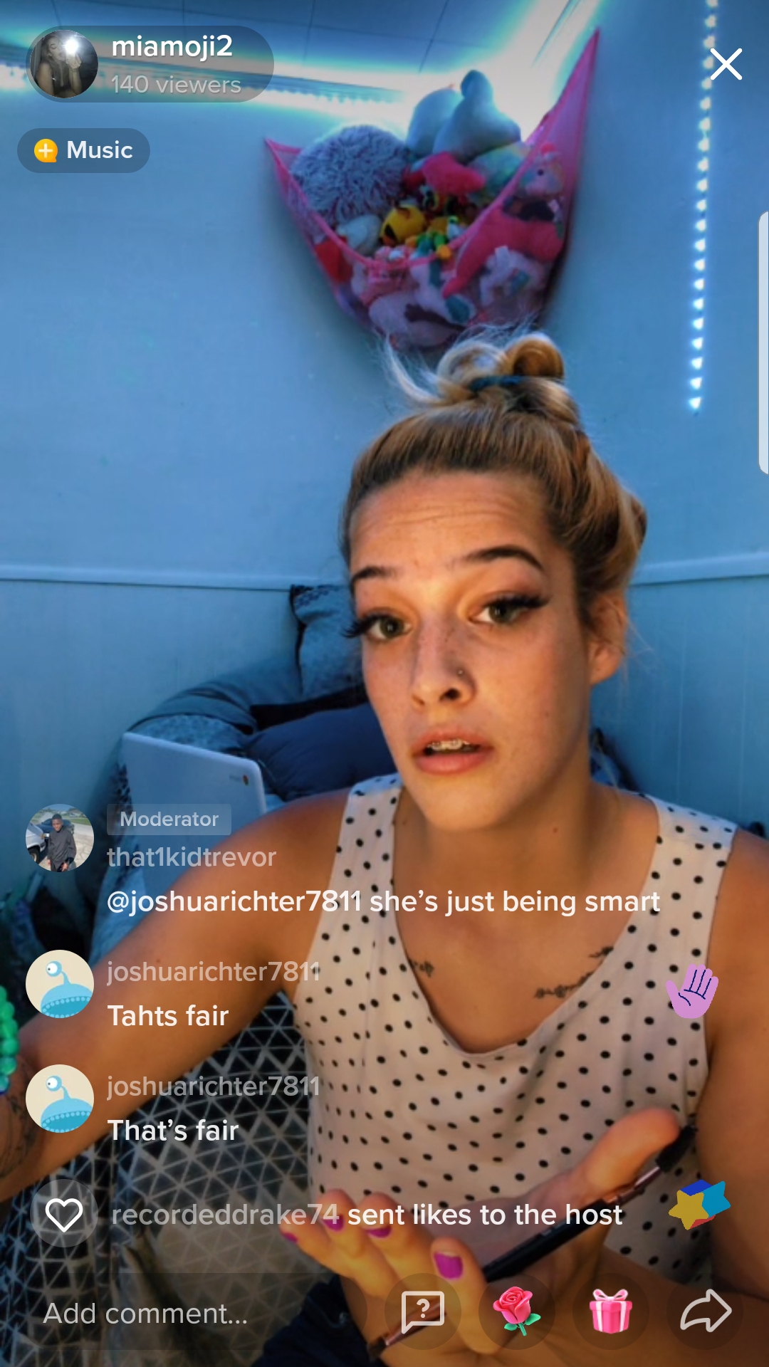 At 5k or 30 of subs, she will flash on insta Scrolller