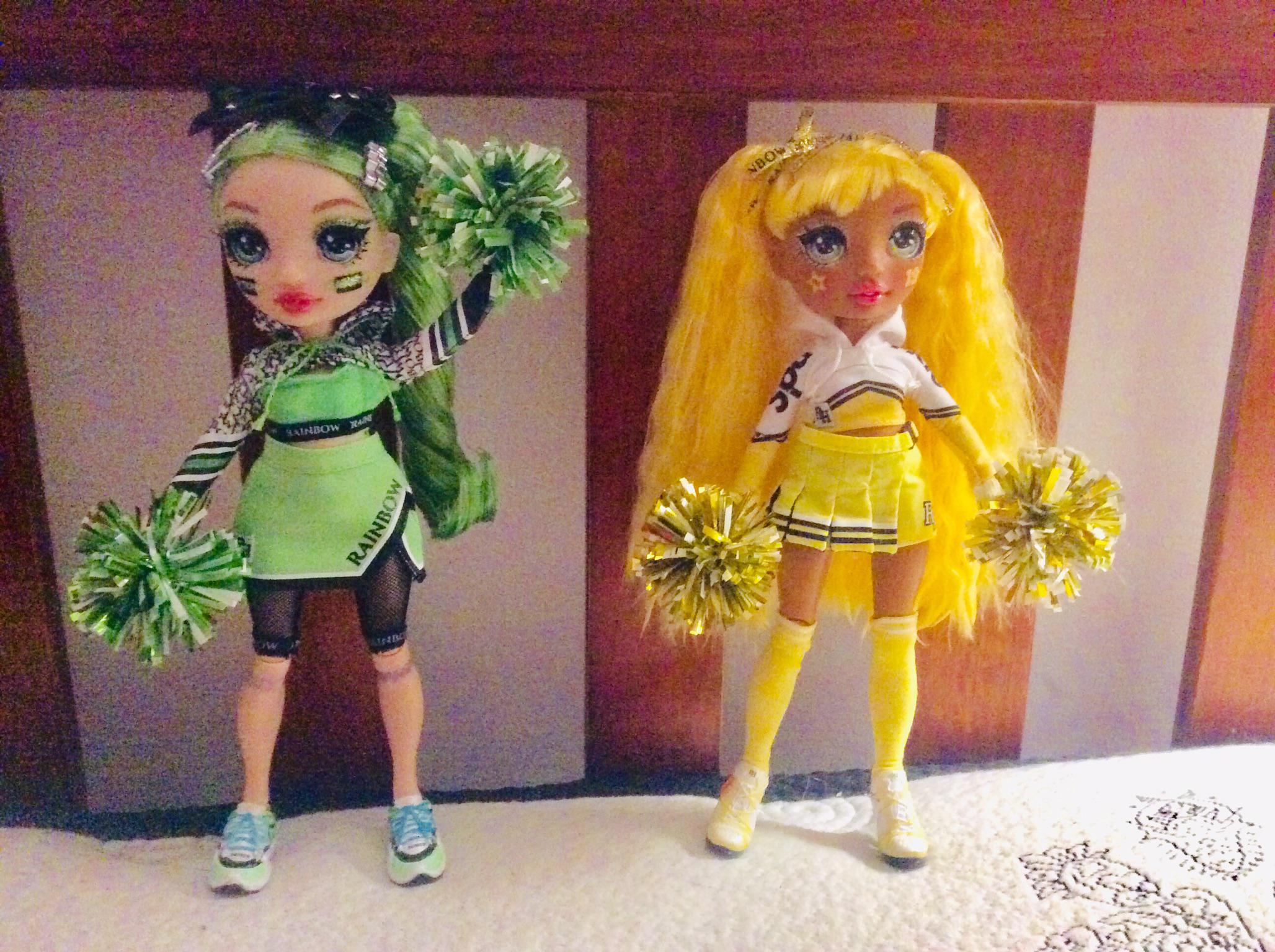 Ayyye got my first Rainbow High dolls! | Scrolller