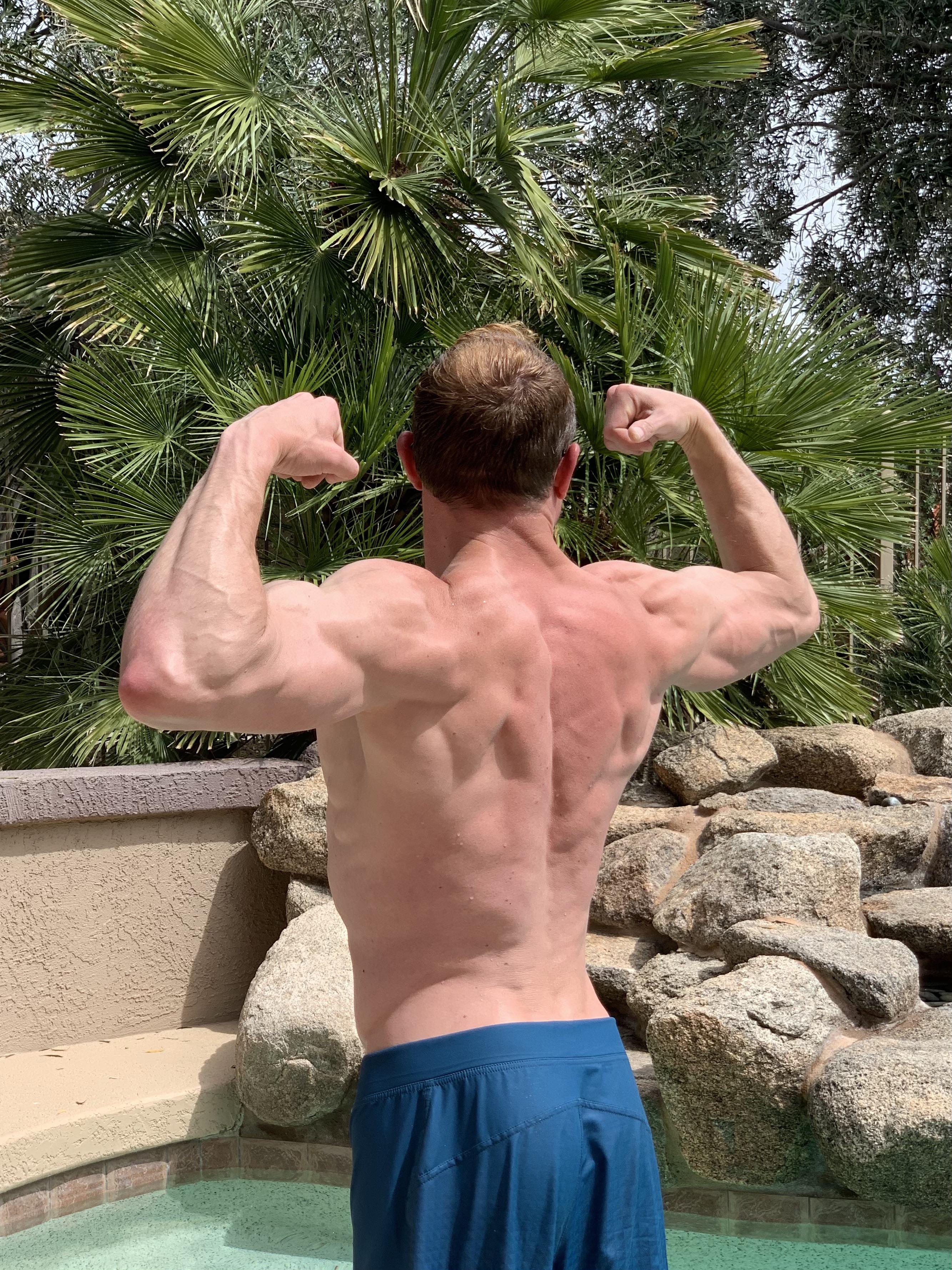 Mid-30’s fit daddy | Scrolller