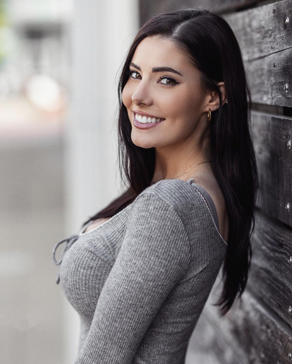 Erin Olash | Scrolller