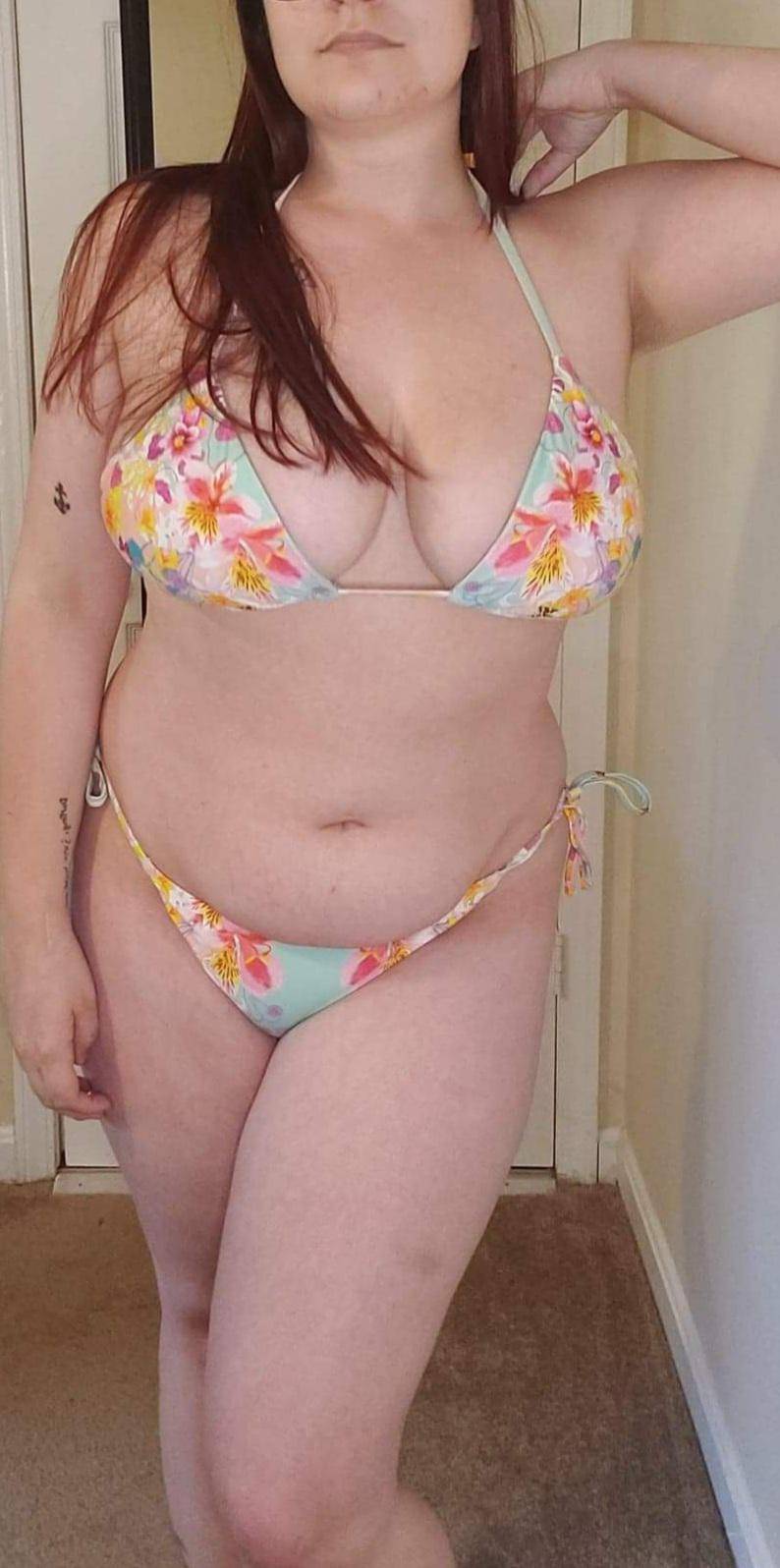 Can I wear a bikini as a size 16? 👙 Scrolller