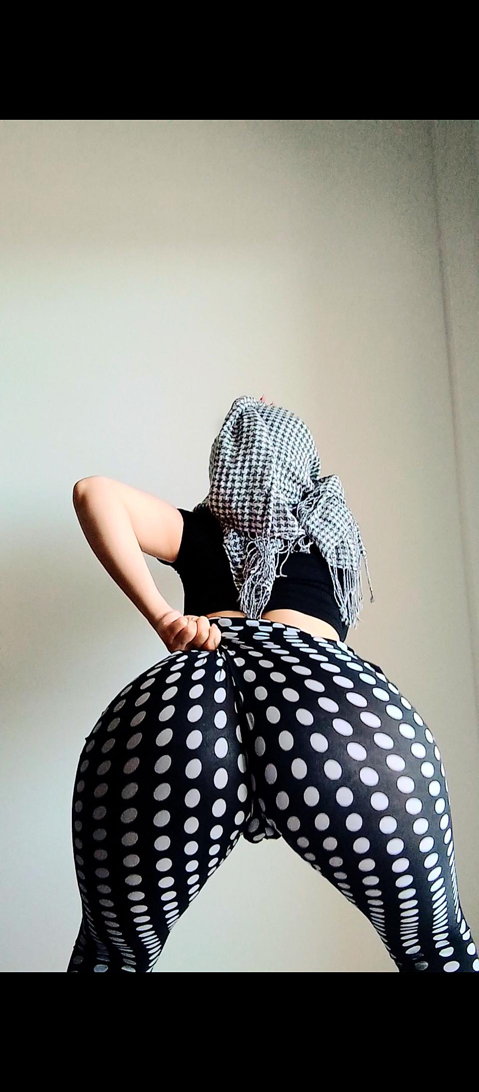 can-i-twerk-on-your-dick-scrolller