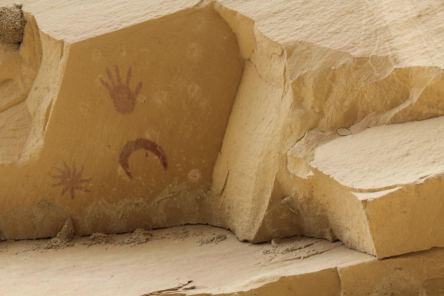 Chaco Canyon petroglyph depicts a solar eclipse that was visible in the ...