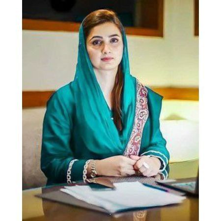 Checkout Pakistani Politician Latest Most Exclusive Viral Stuff 😋 gets