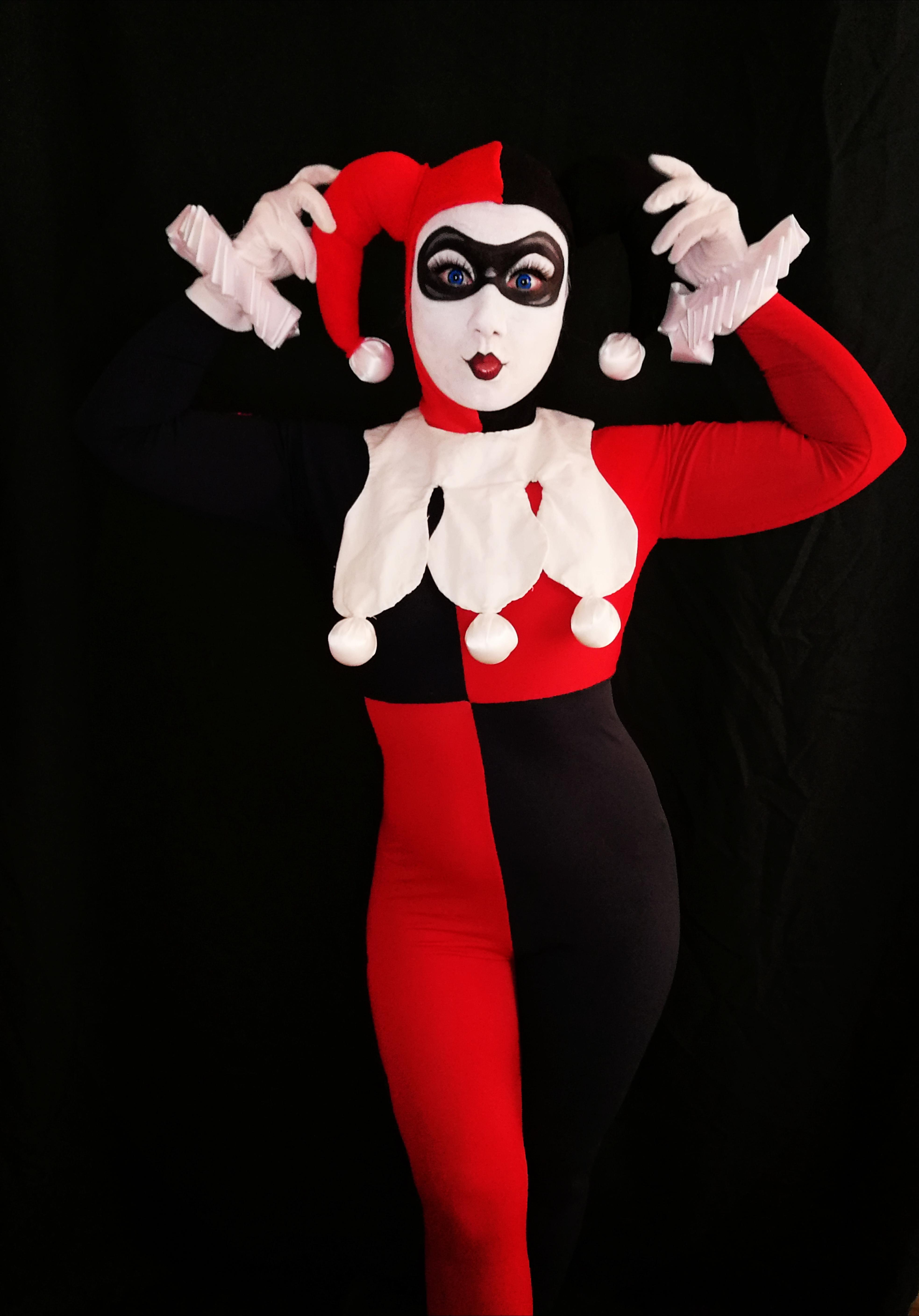 Classic Harley Quinn By Anna Quinzel Scrolller