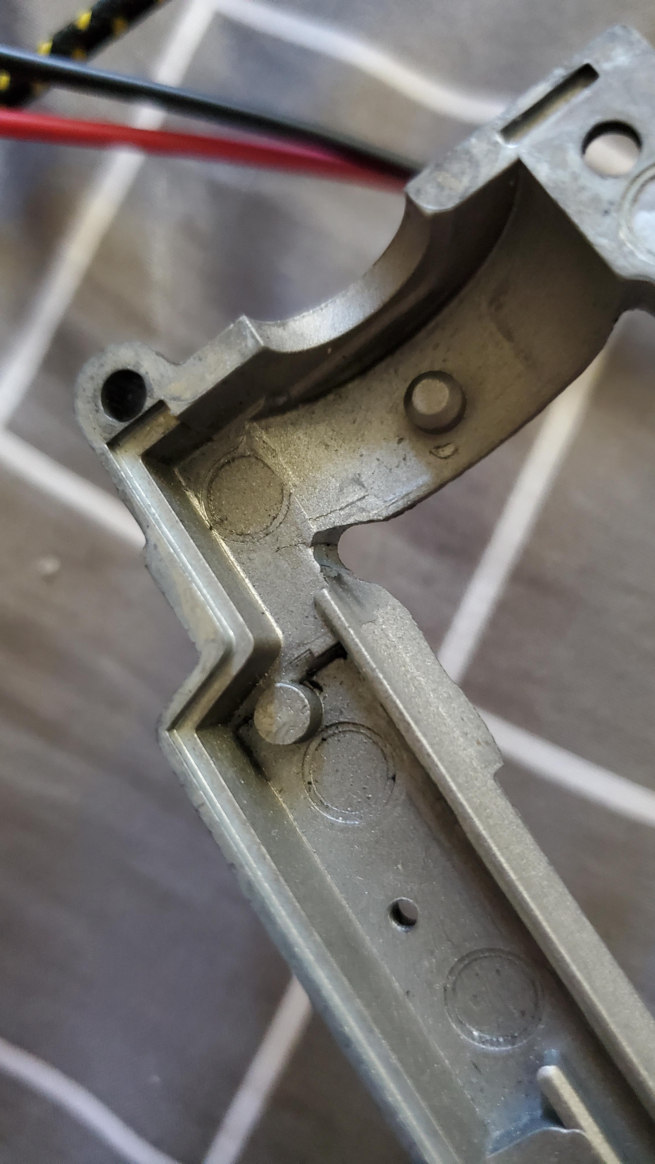 Cracked radius gearbox. Cyma Platinum Gearbox Scrolller