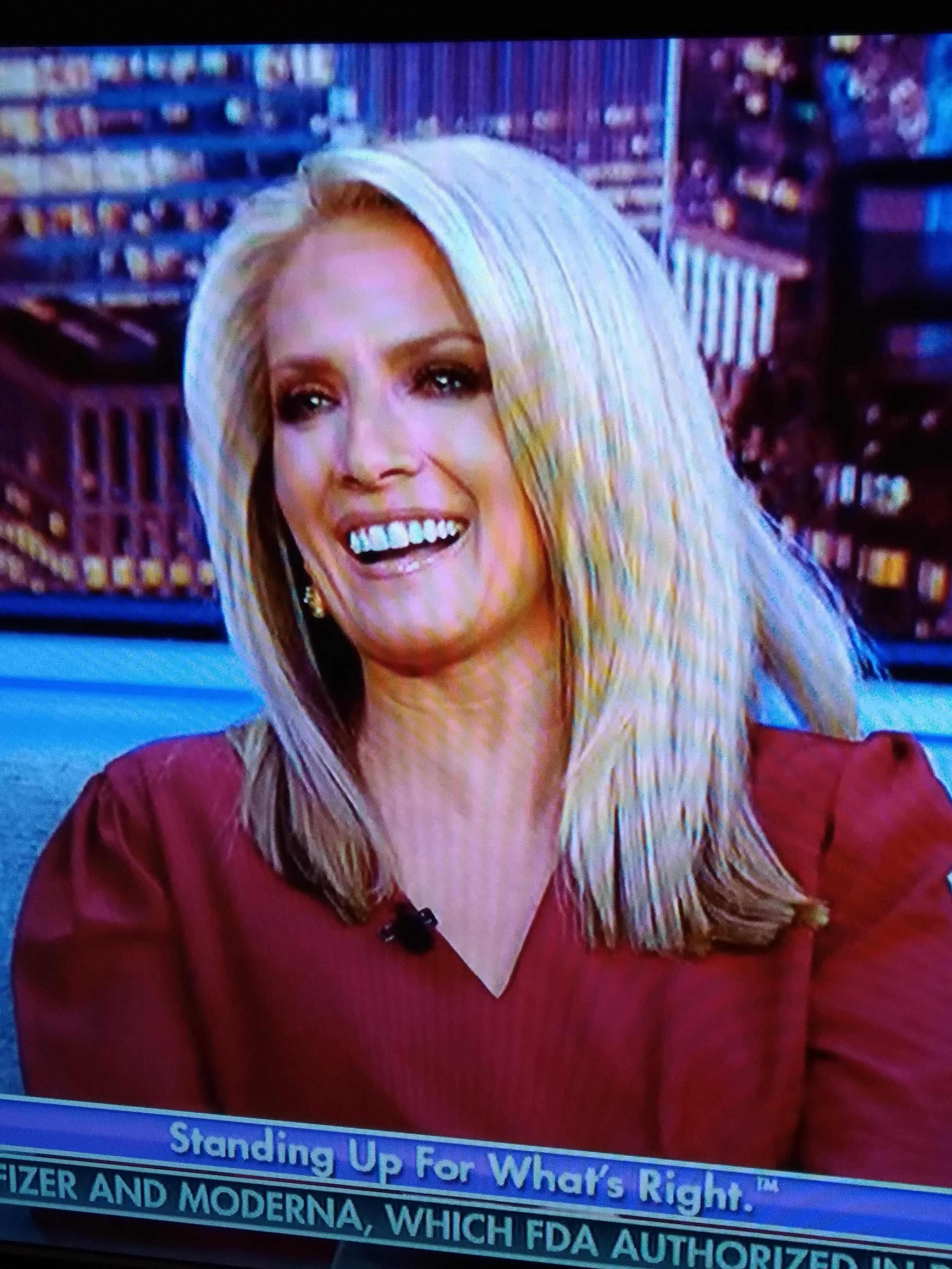 Dana Perino DAMN! Scrolller