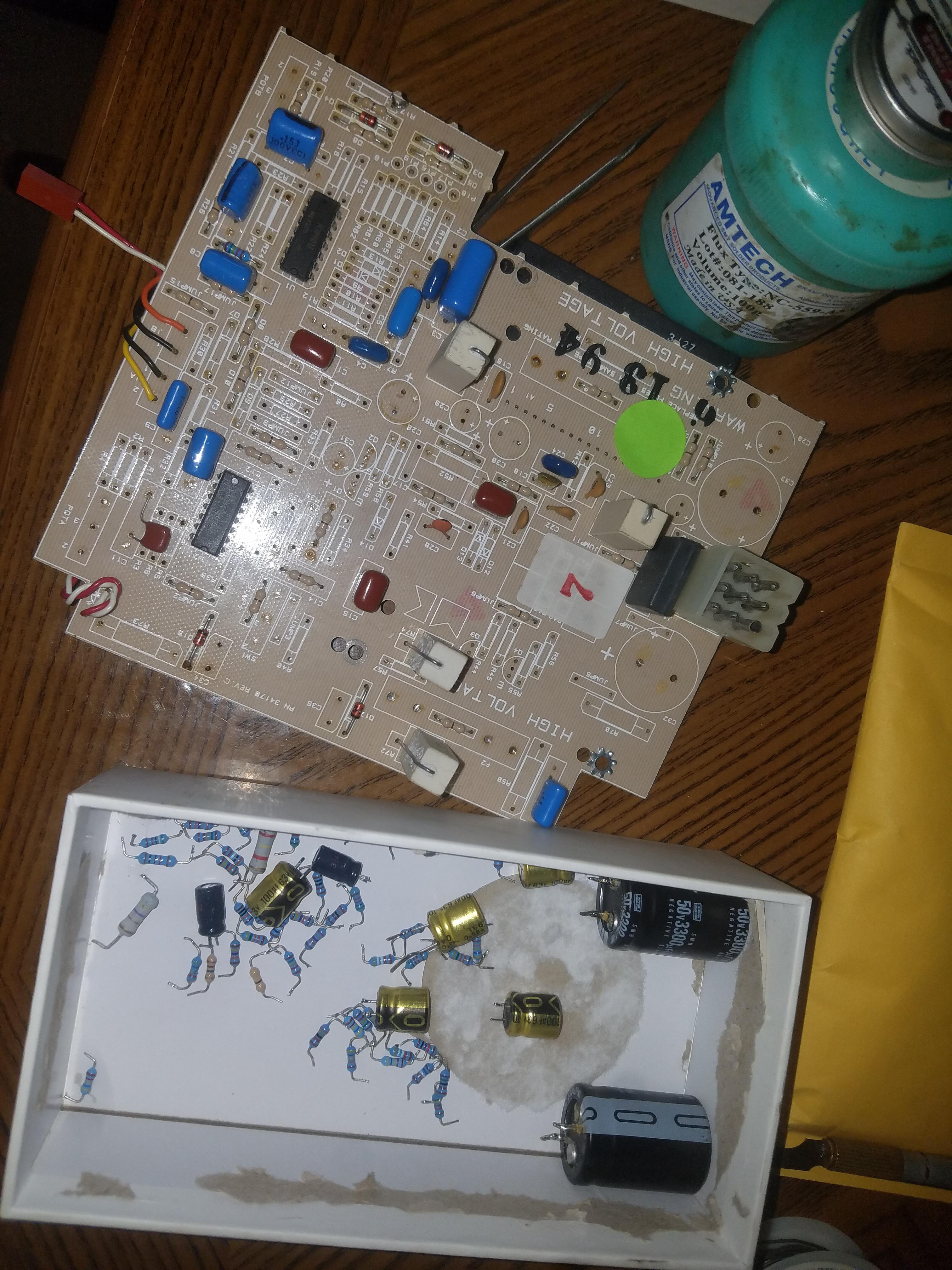 DEsoldering capacitors and resistors for new repairs Scrolller