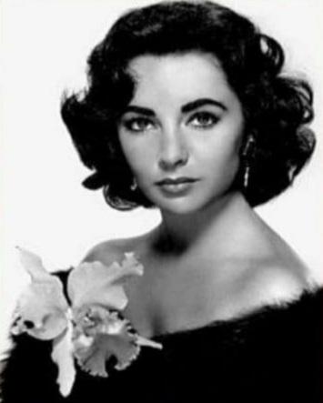 Elizabeth Taylor's voluminous eyelashes were caused by a rare genetic ...