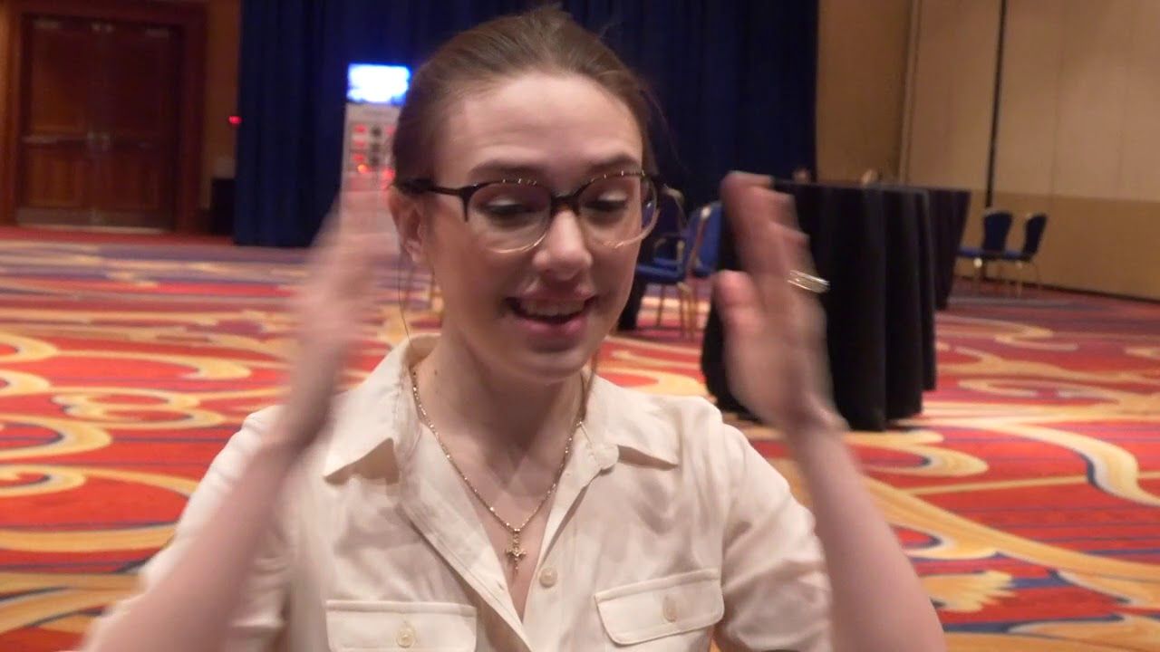 Elizabeth, what's the ideal dick size? Scrolller