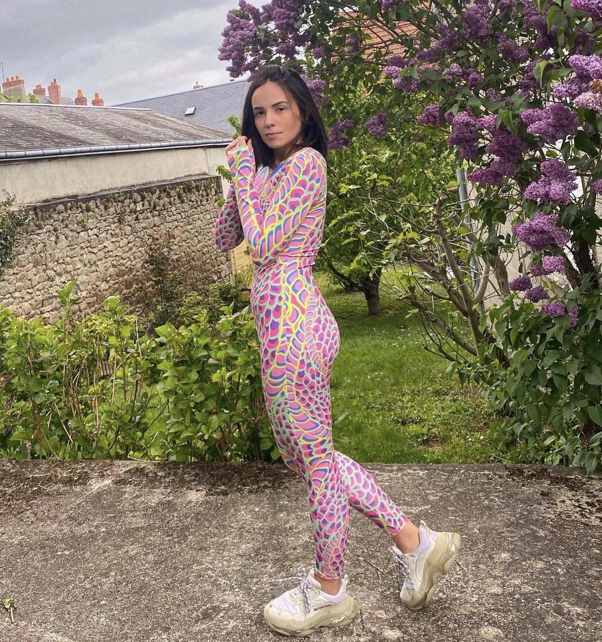 Elle Sait Ce Que L on Veut Scrolller elle-sait-ce-que-l-on-veut-scrolller