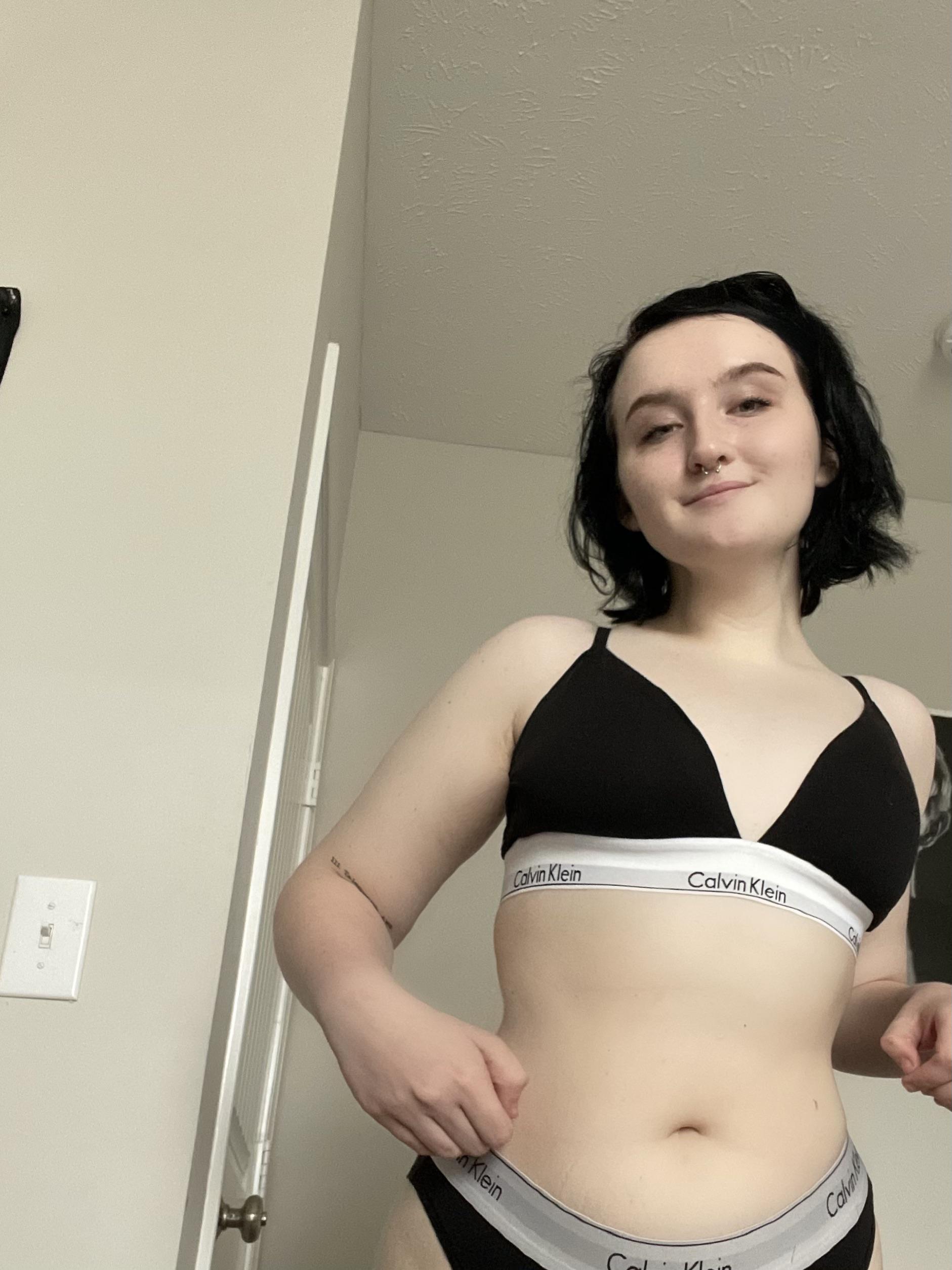 Chillin In Da Calvins P Come Take Them Off My Soft 18 Year Old Body Let Me Be Your Fuckdoll🥺 0576