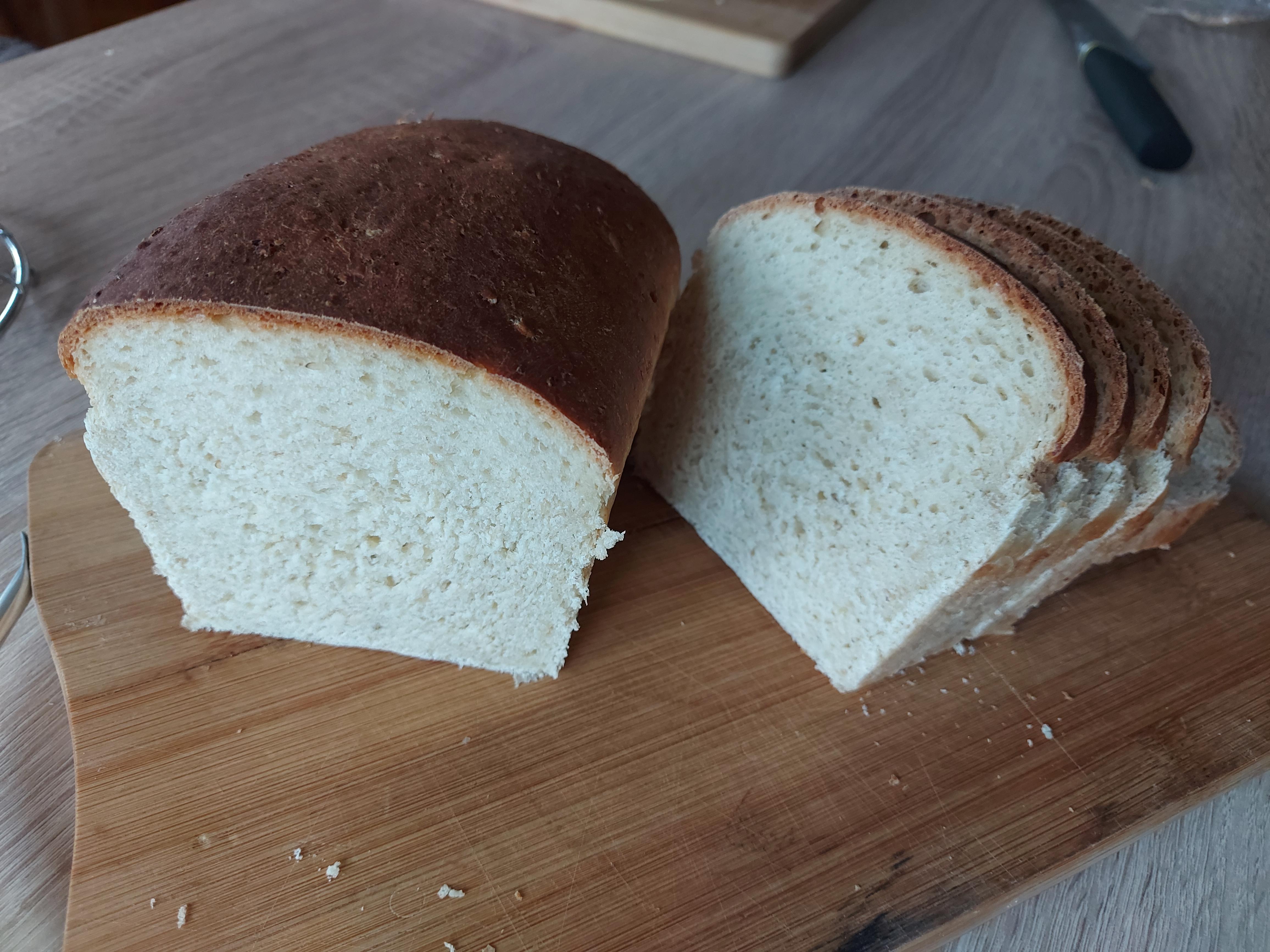 Finally tried the honeyoat pain de mie (baked without a pain de mie pan) from King Arthur