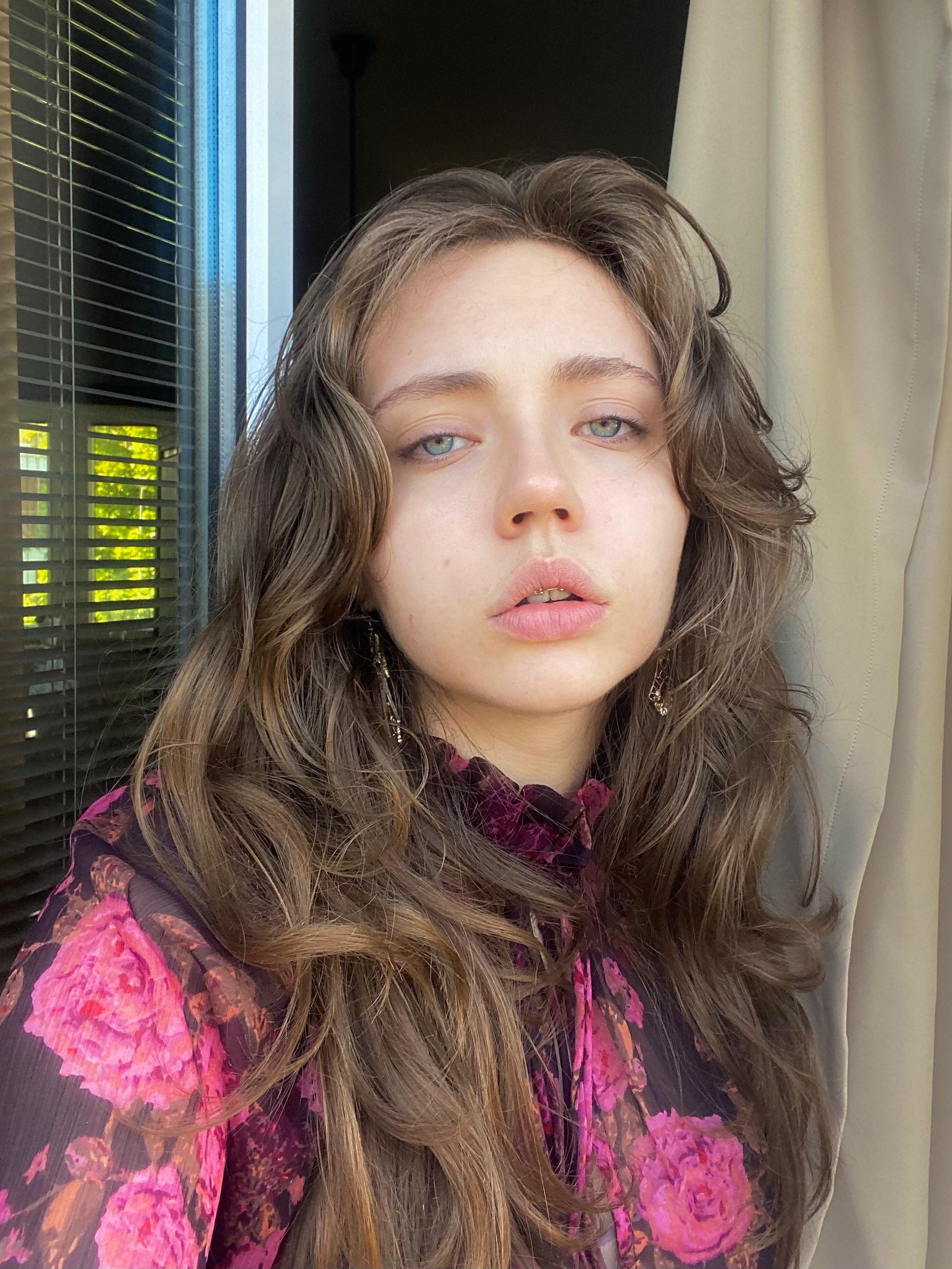 First Time In A While That I Felt Cute Without Makeup F19 Scrolller first-time-in-a-while-that-i-felt-cute-without-makeup-f19-scrolller