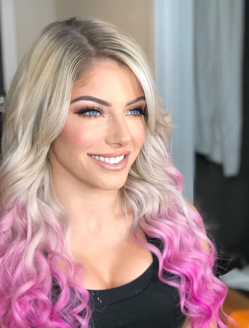 from-1-to-10-how-much-do-you-like-why-alexa-bliss-scrolller