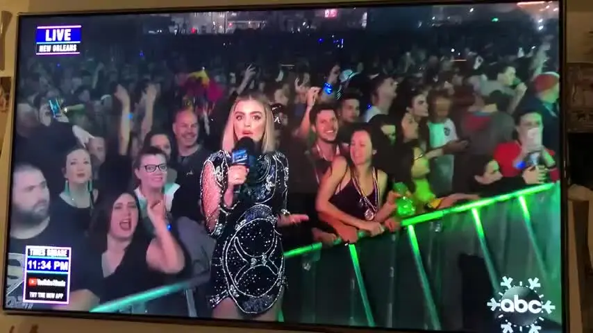 Fucking on LIVE TV