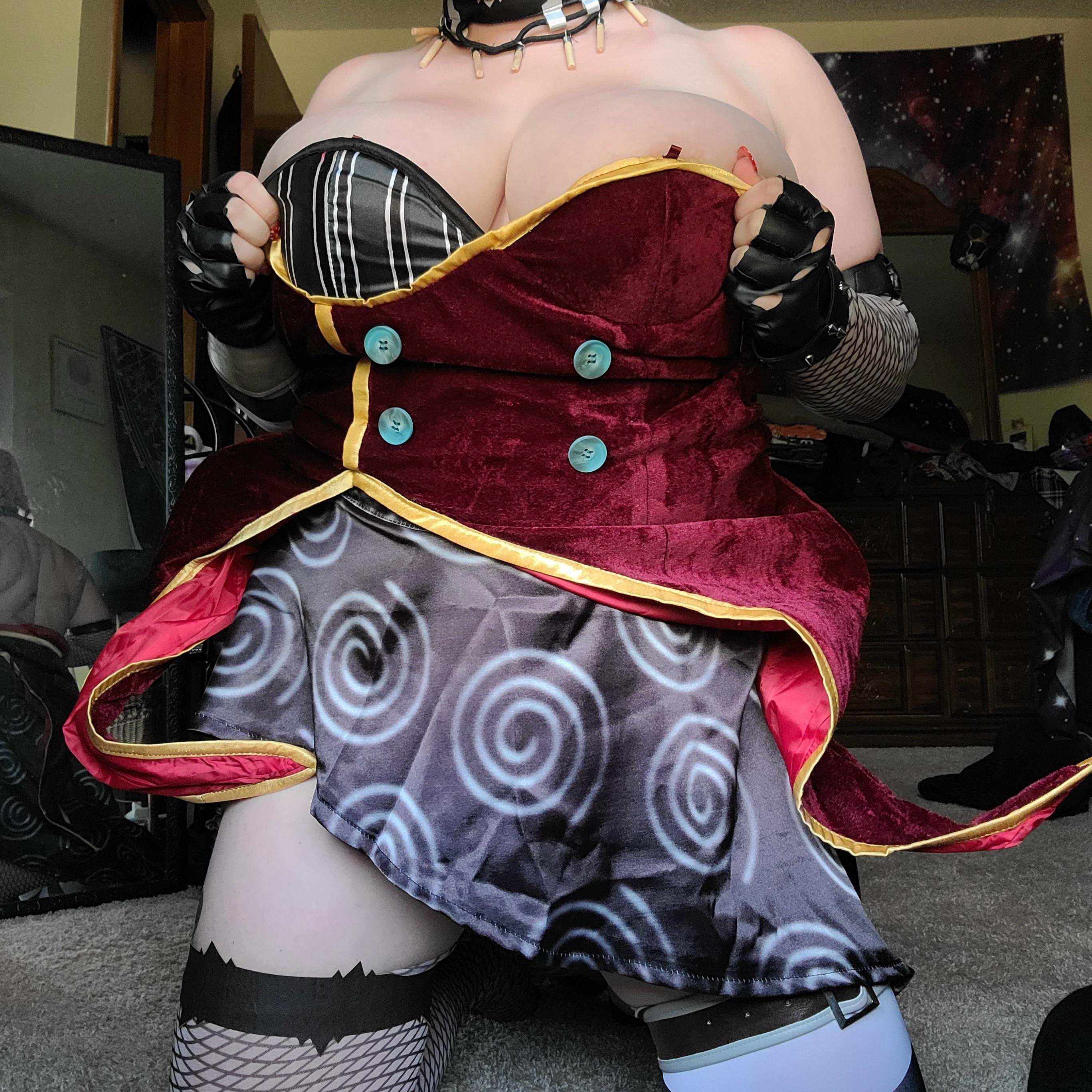 Get A Boner For Moxxi Scrolller