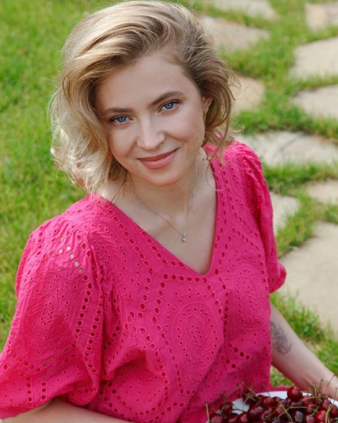 Gorgeous Natalia Poklonskaya Scrolller