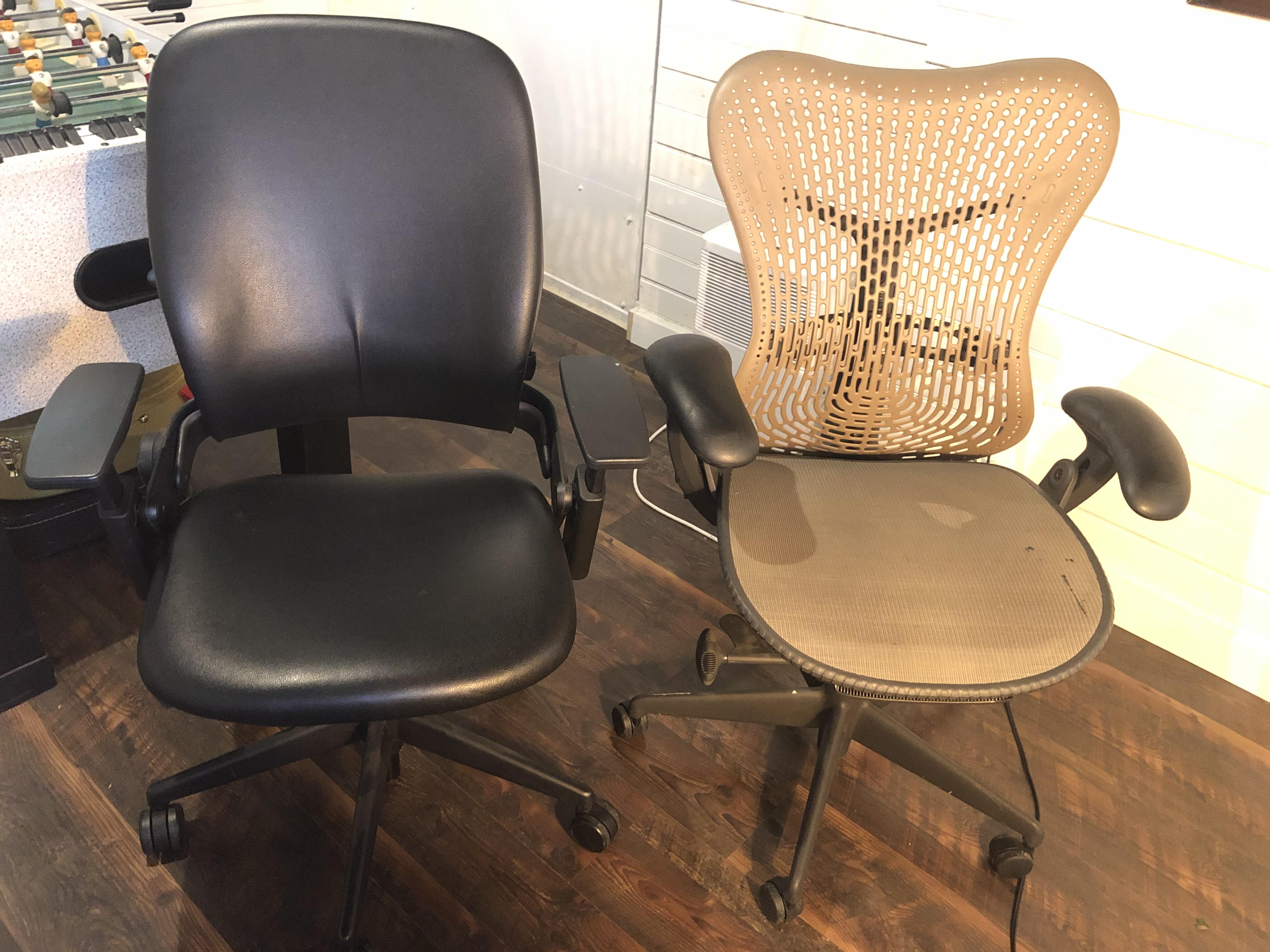 Herman Miller Mirra Vs Steelcase Leap Got a Steelcase Leap V2 and a Herman Miller Mirra for $140 today