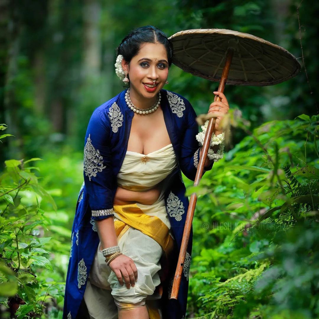 Gowri Mathews - Happy Onam ️ | Scrolller