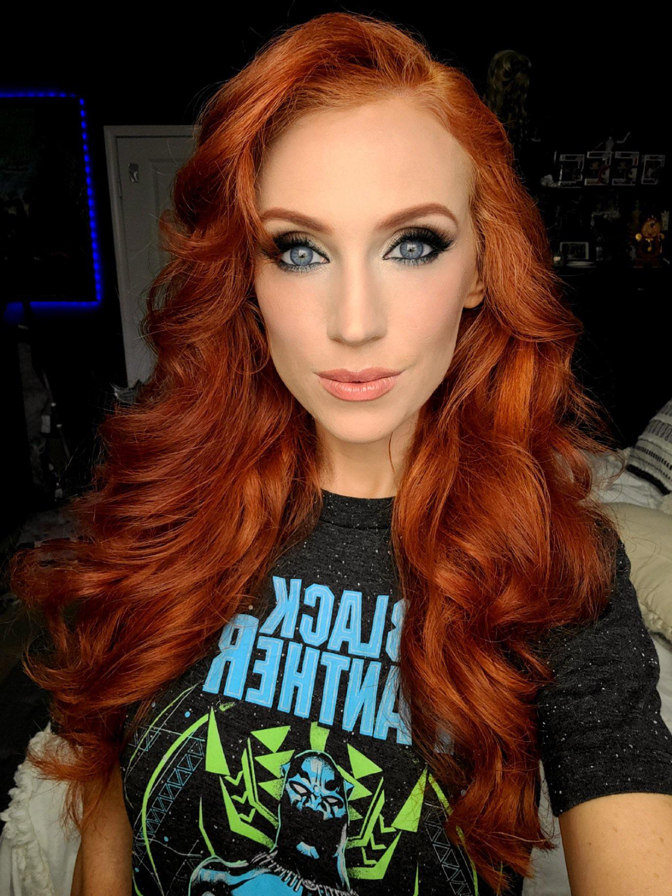 Graciethecosplaylass Scrolller