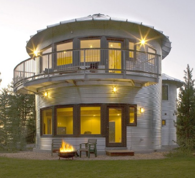 Grain bins converted into a house in utah Scrolller