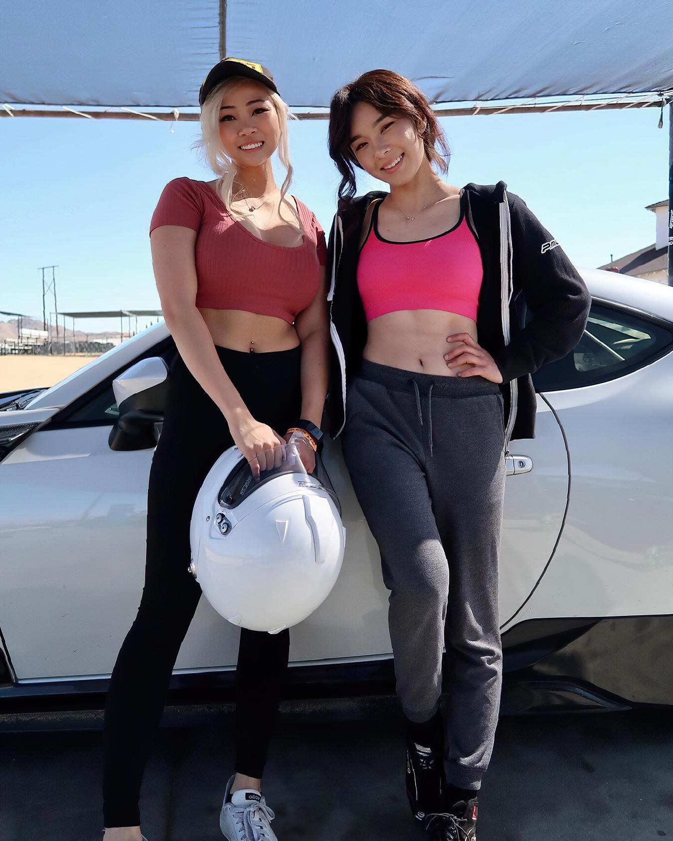 Hanubuu and Liquidpyro Scrolller