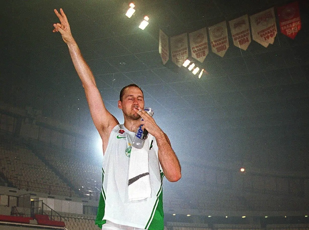 Happy birthday to Dino Radja who is turning 54 today! The Hall of Famer ...