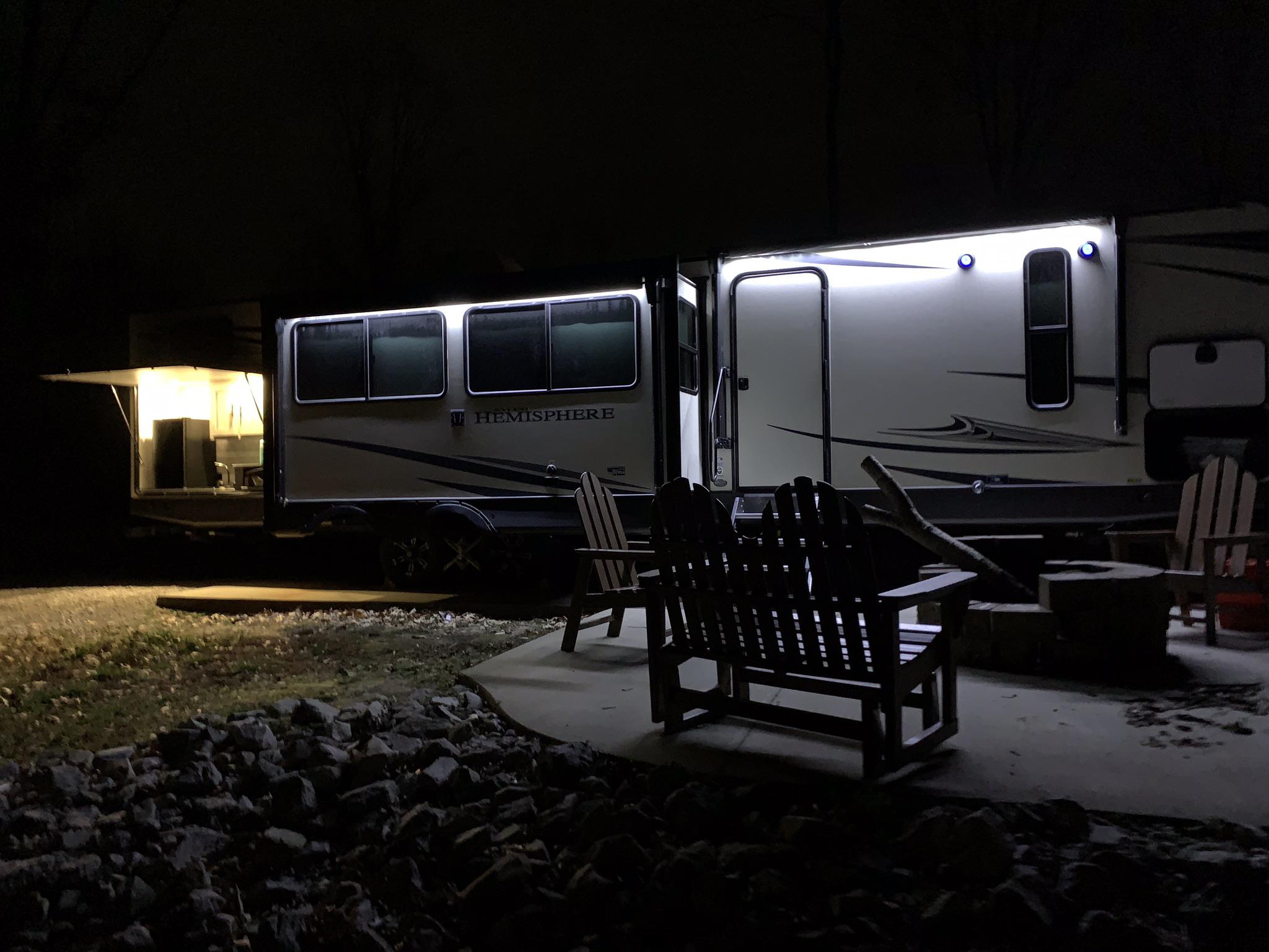 Happy Thanksgiving RVers! We’re hiding from the world for a few days ...