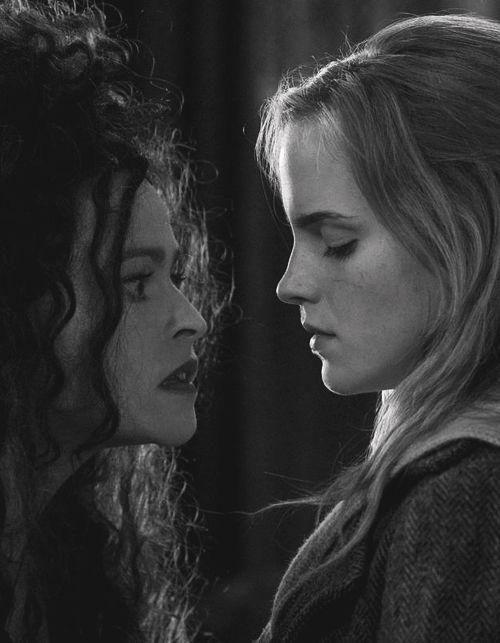 Helena Bonham Carter vs Emma Watson | Scrolller