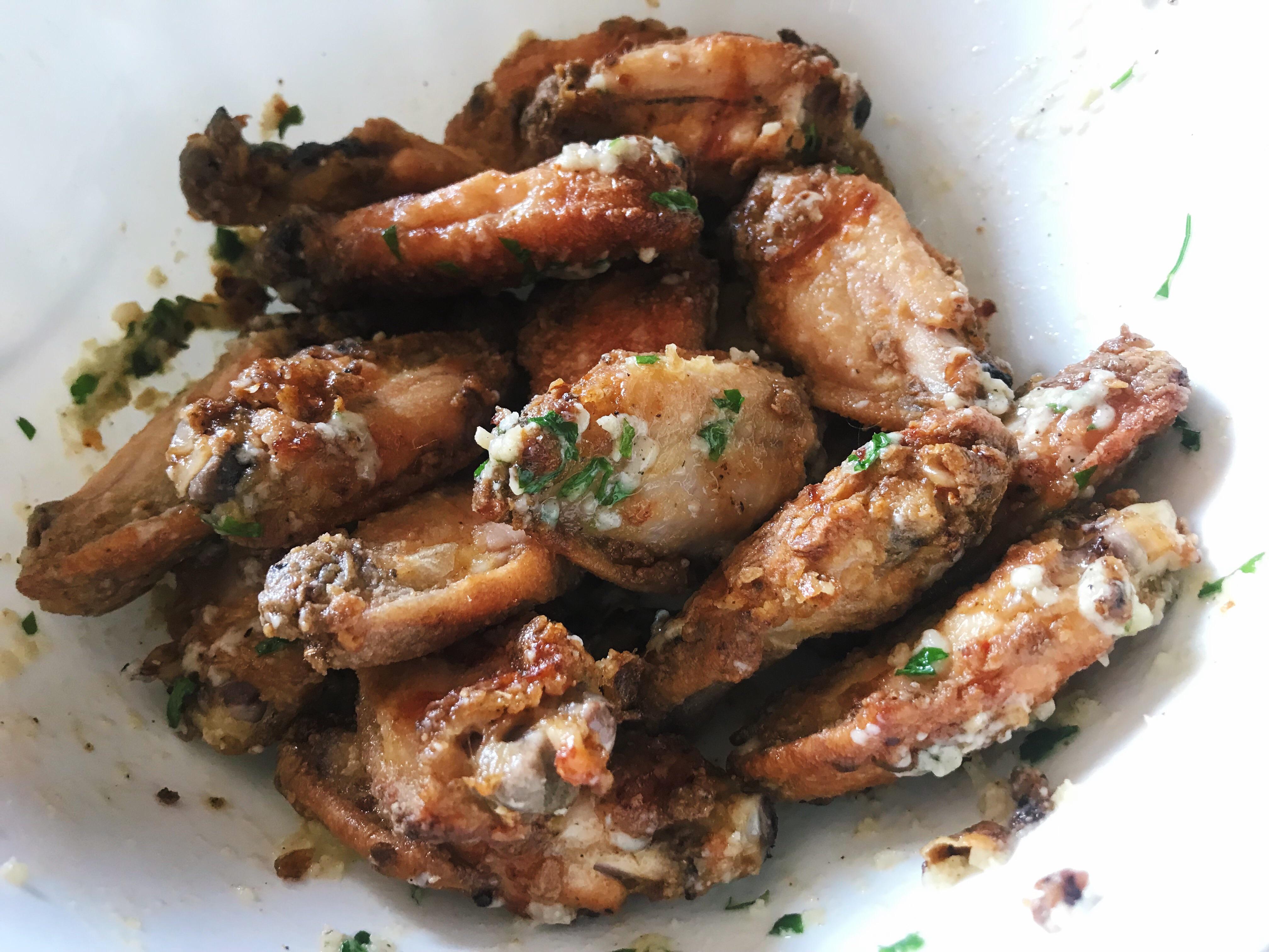[homemade] Homemade garlic parmesan chicken wings Scrolller