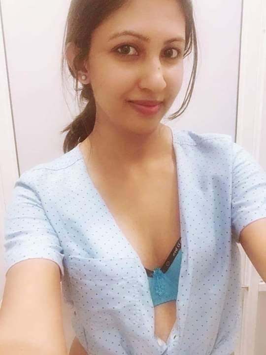 CUTE BABE NUDE ALBUM 😍😍🥵🥵👇👇 Scrolller
