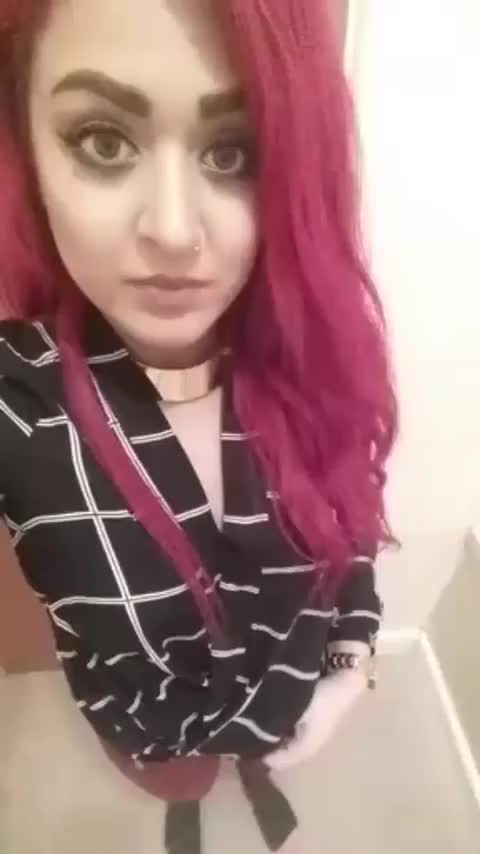 🔥😌 Horny Redhead Girl Pressing Tits And Masturbatin With Dildo😄🔥full