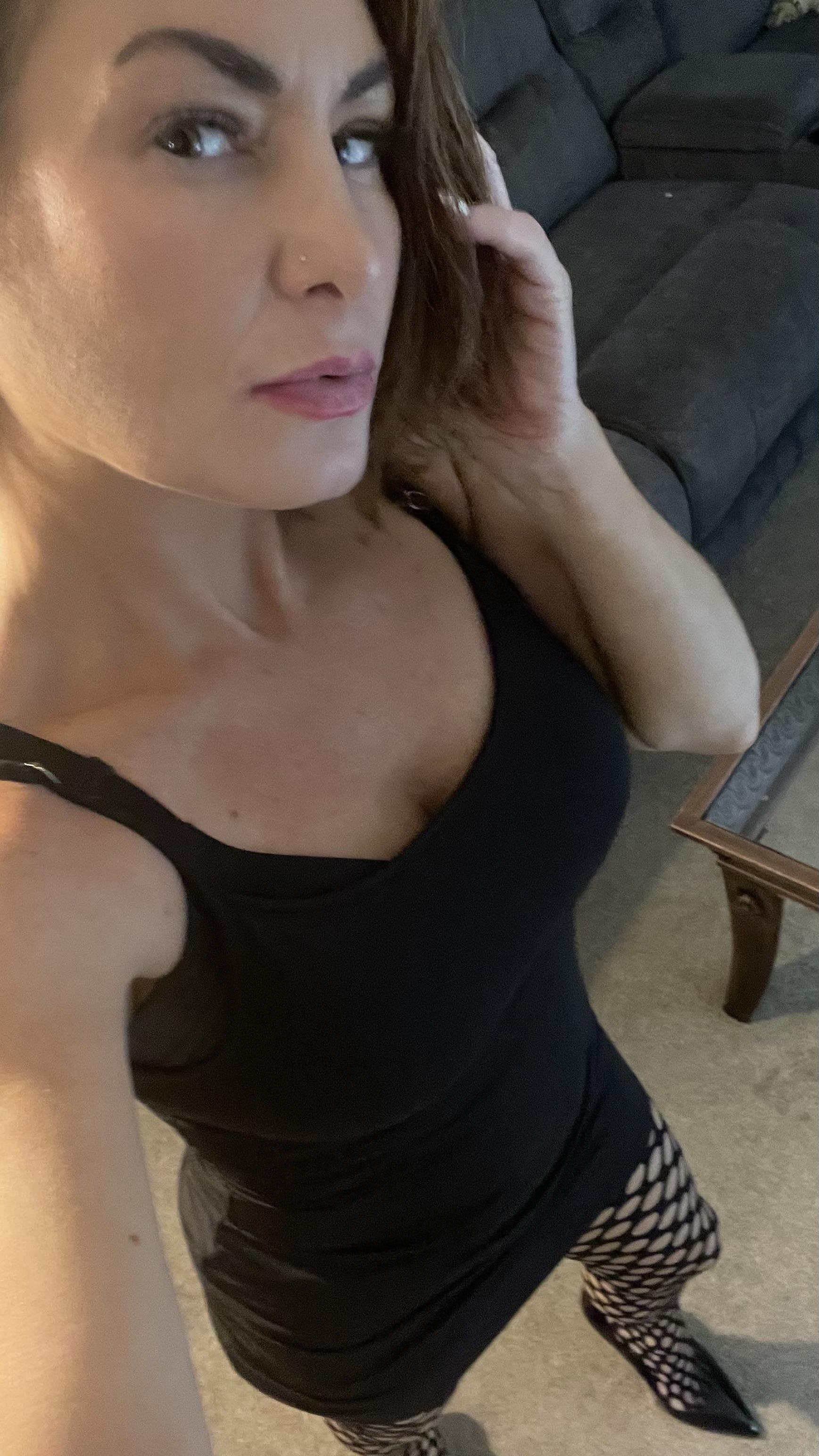 Tina_042 Exposed - zkzgh33