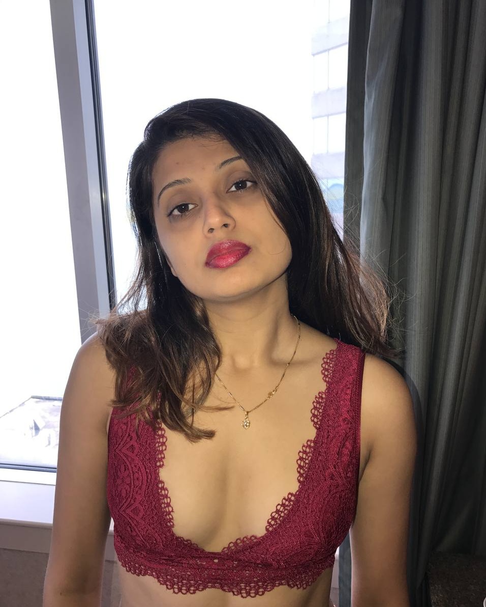 Hot NRI Stunning Teasing Satisfying Collection Pics Videos Link In Comment Scrolller