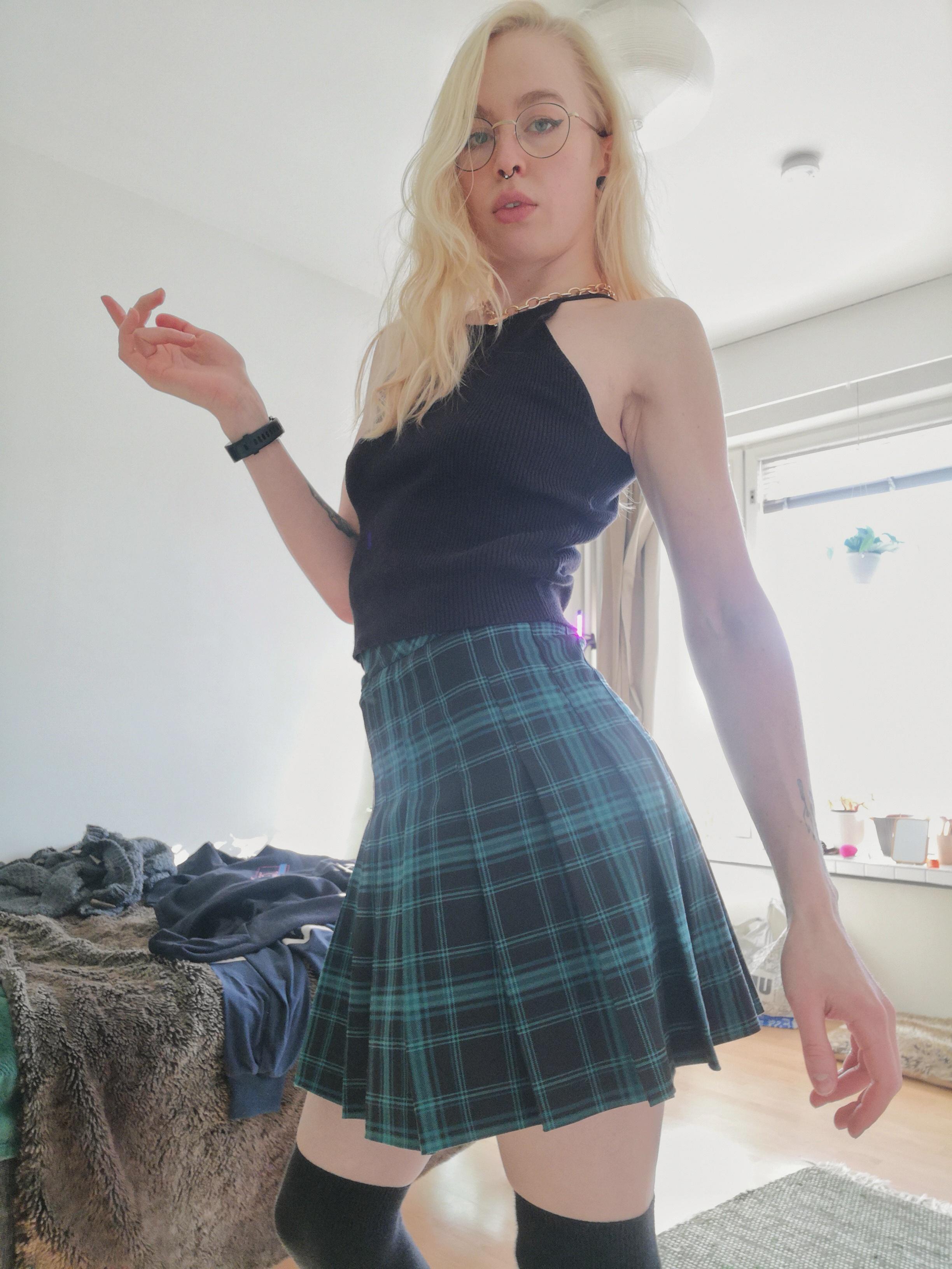 Is it skirt weather yet? Scrolller