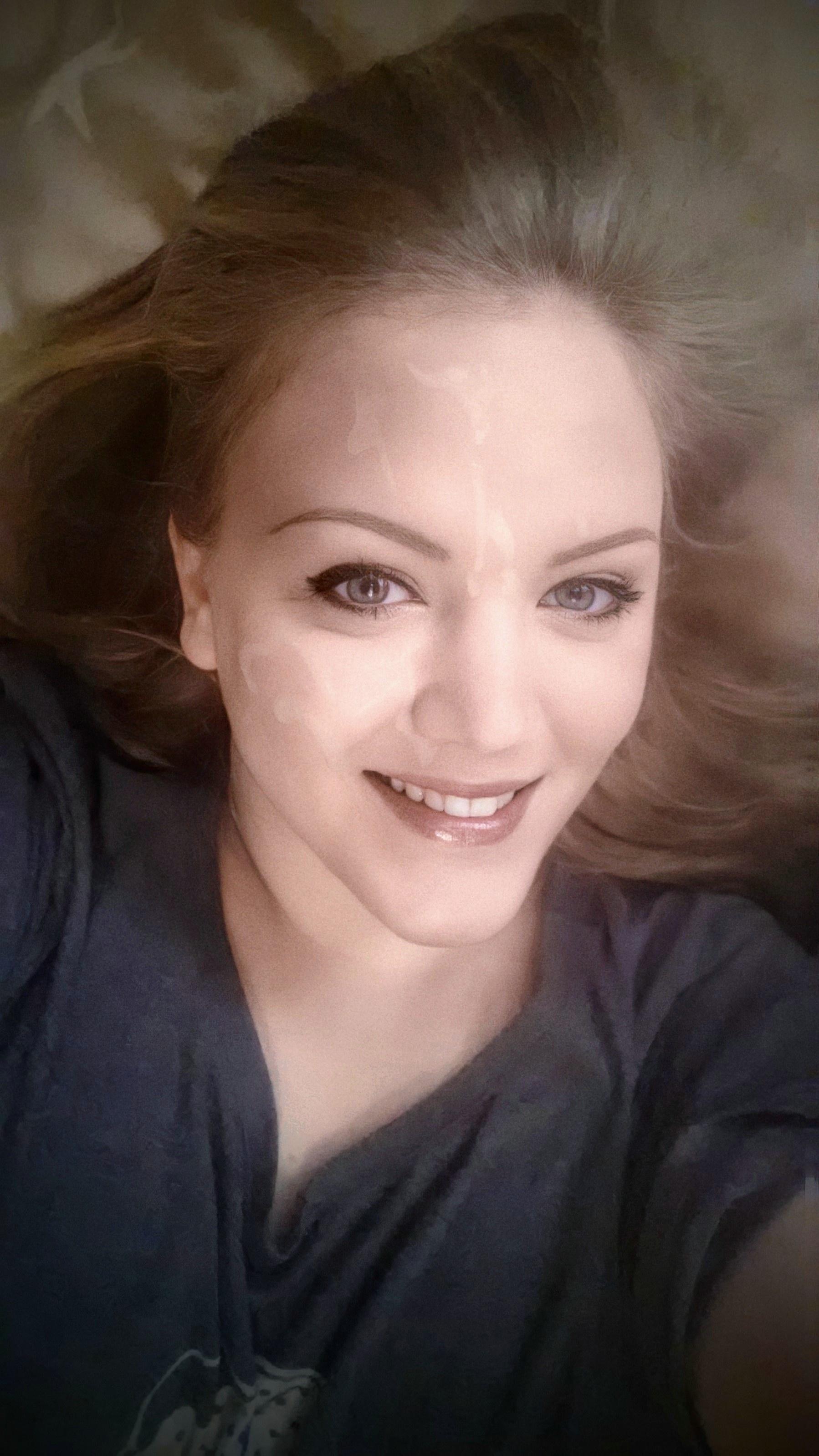 I just discovered this selfie on my old phone! Scrolller