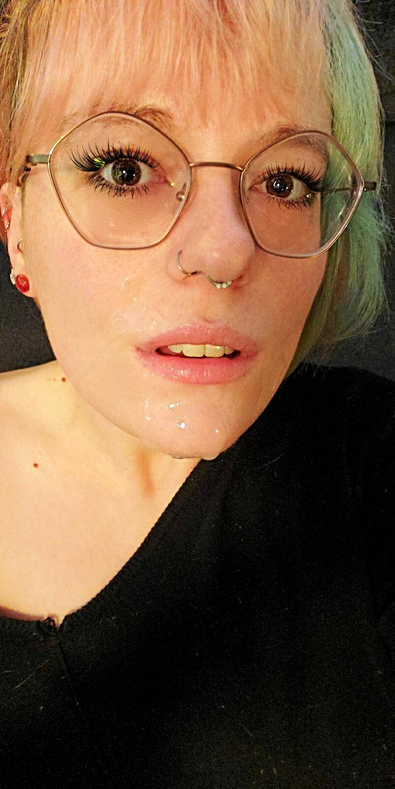 I Love Cum On My Face 😍 Scrolller 2744