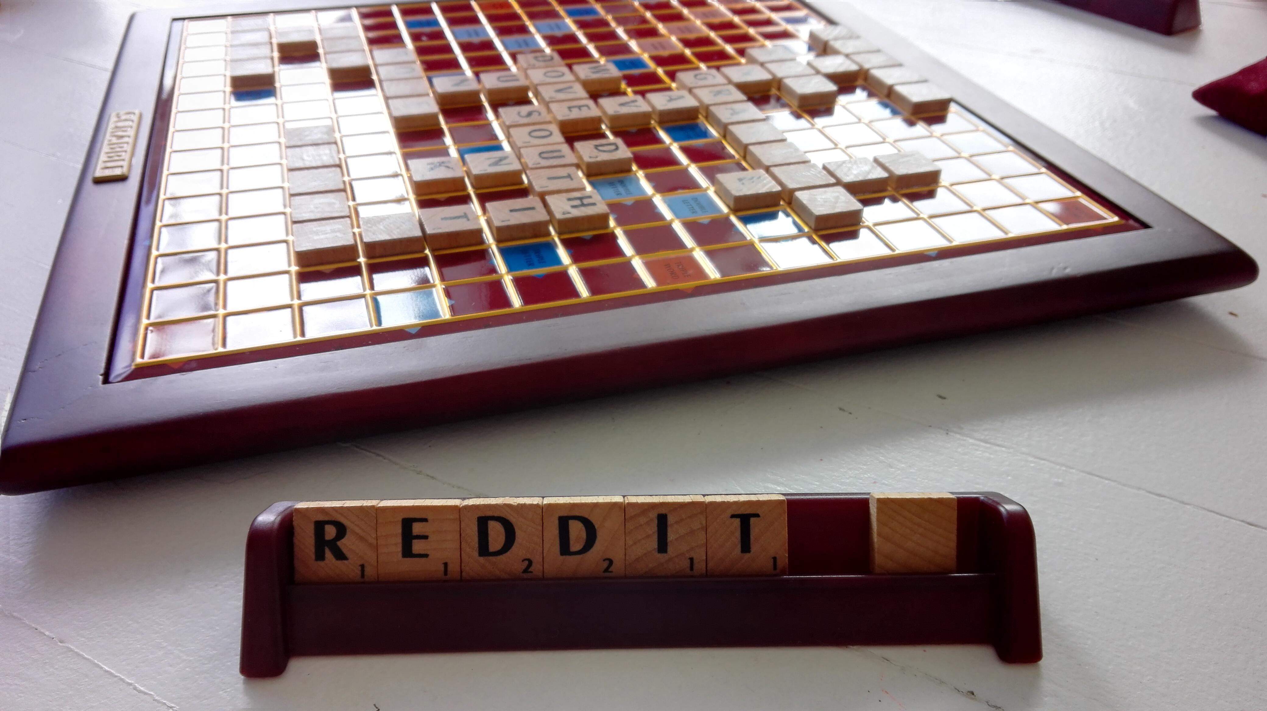 If only Scrabble allowed proper nouns... Scrolller