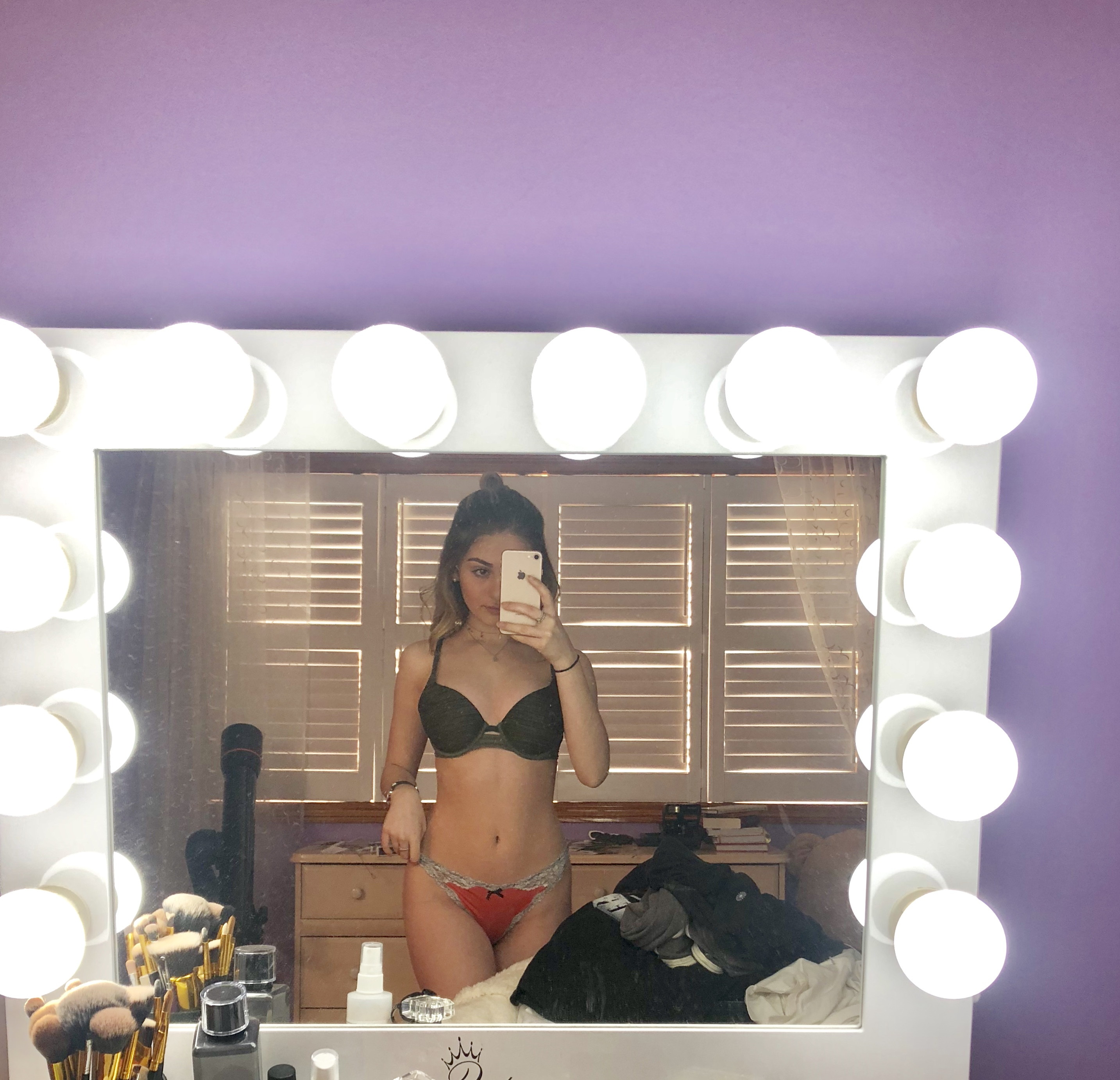 Lauren Hammelton TikTok: 22-Year-Old Takes Over