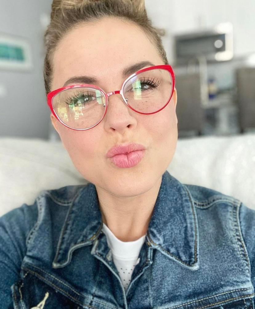 Imagine cumming on her face😫 | Scrolller