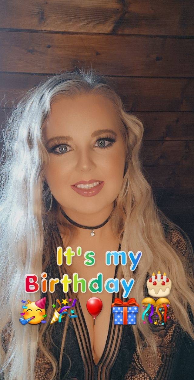 Its My Birthday Today 🎂 Cum Celebrate With Me 🎁🎈🎉😈💦 Scrolller 