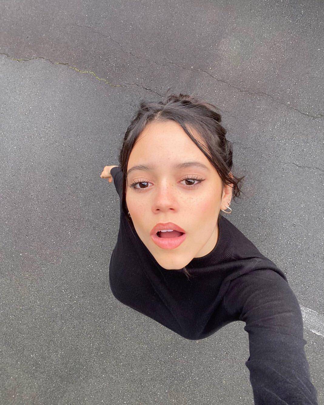 Jenna Ortega Needs Some Facial Scrolller