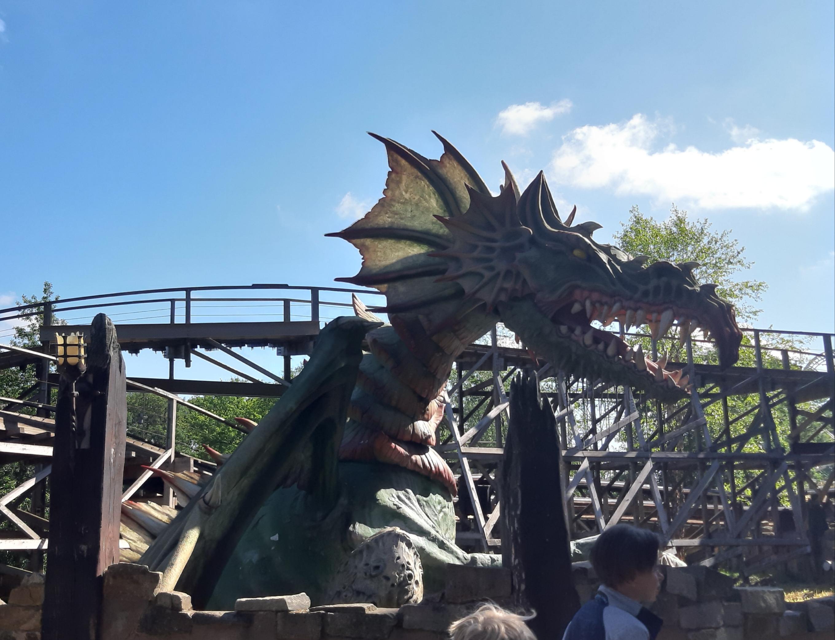 Joris en de Draak | Scrolller