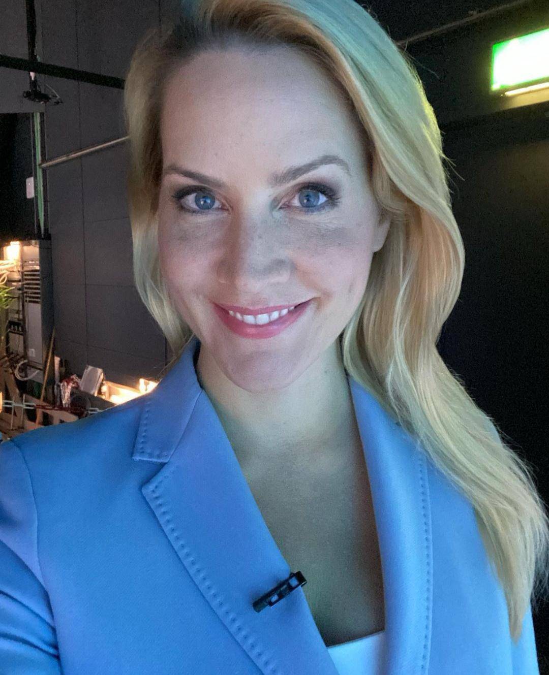 Judith Rakers, 45, German journalist and TV presenter | Scrolller