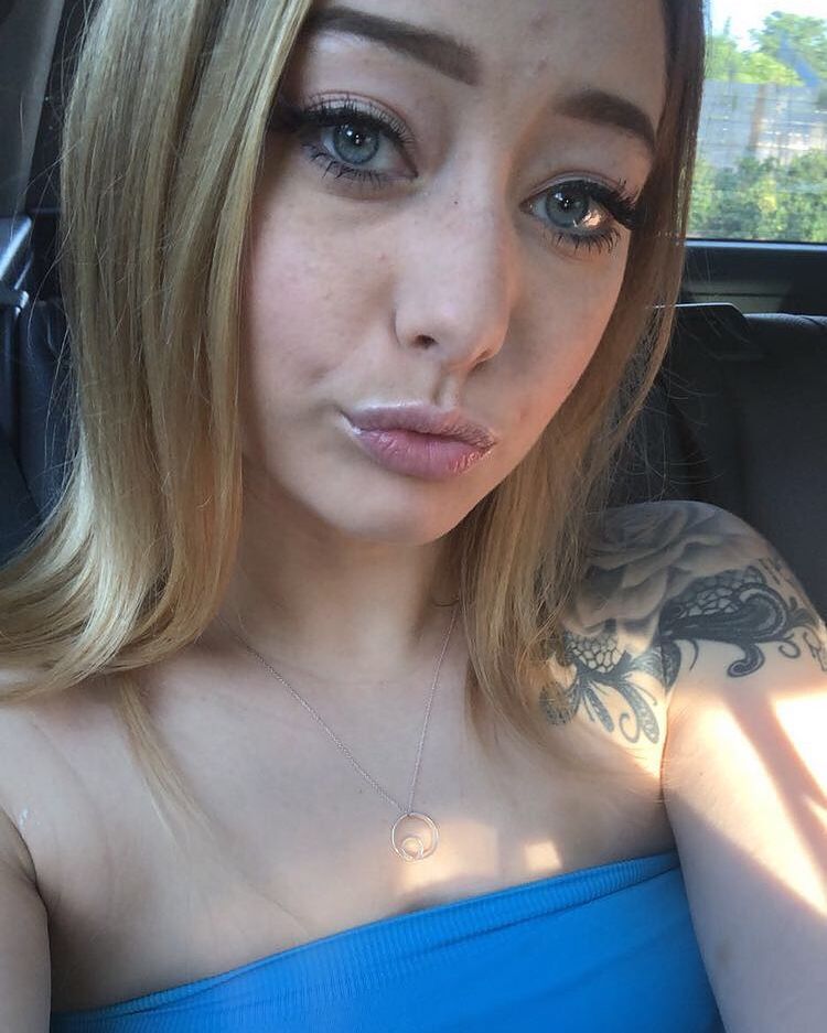 I still need a sissy or femboy to dominate, train and call mine Scrolller