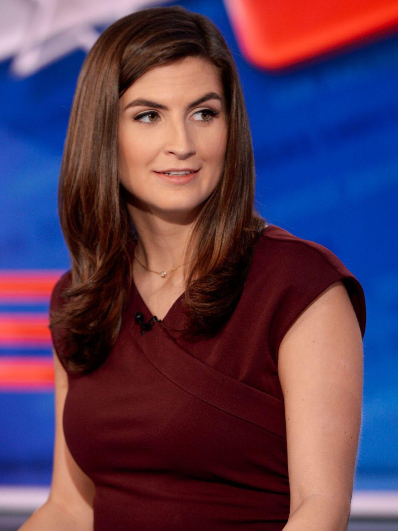 Kaitlin Collins CNN | Scrolller