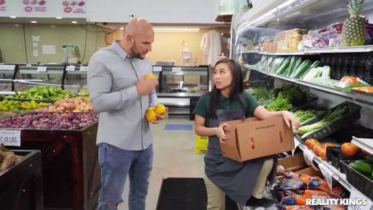 Kimmy Kimm Fucked Hard In The Super Market Scrolller