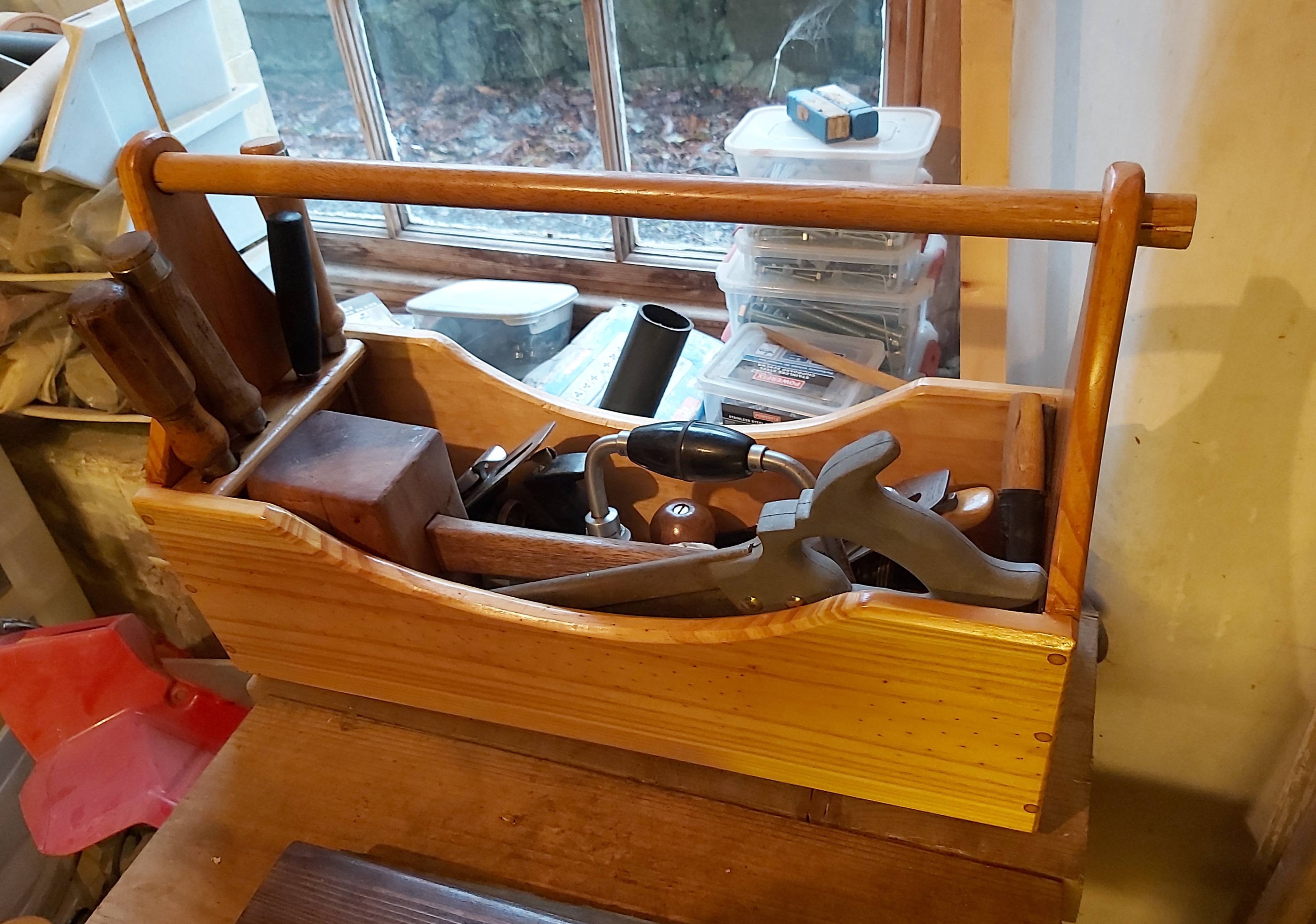 Made a traditional tool tote using only hand tools, followed Rex