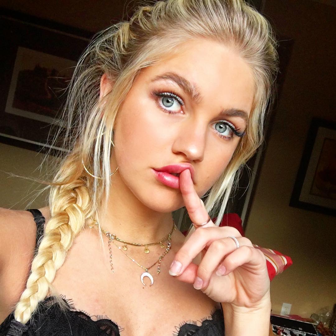 Madison Louch | Scrolller